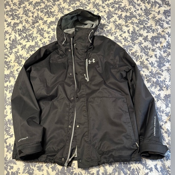 Under Armour Other - *EUC* Under Armour Storm Cold Gear Hooded 2.0 Jacket size XL